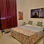 Il Poeta Panzió 2*