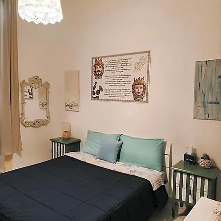 Couette-café Il Poeta Palerme