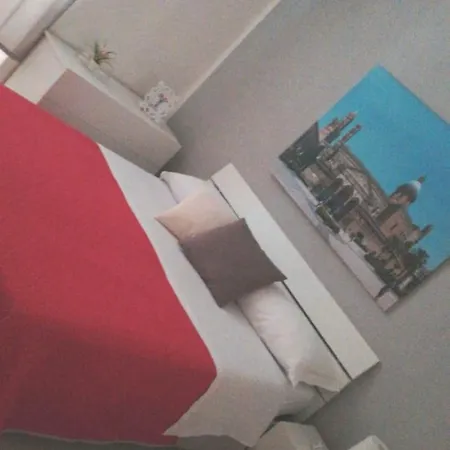 Il Poeta Bed and Breakfast 2*
